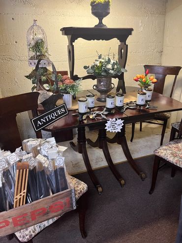 Table set for sale floral arrangements in silks vintage and antique silver