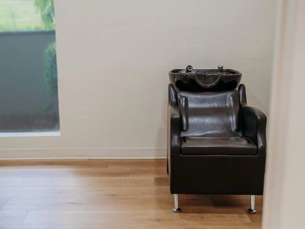 Beauty Suites and Salon Studios Interior