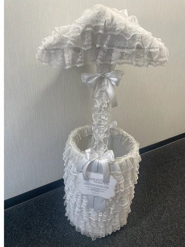 Wishing Well Rental in Hicksville in Nassau County. Long island for Bridal Shower and Baby Shower