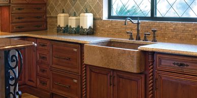 We help you design the cabinets you want for the spaces you love.
One of our favorite parts of the job is working one-on-one with our customers to build their dream cabinets. Whether you’re designing cabinets for a brand new space or are designing cabinets for a space you already know and love, our designers have a knack for helping bring your ideas to life