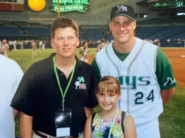 Dr. Stephen Anderson, with daughter and Ryan Rupe, TB Rays pitcher