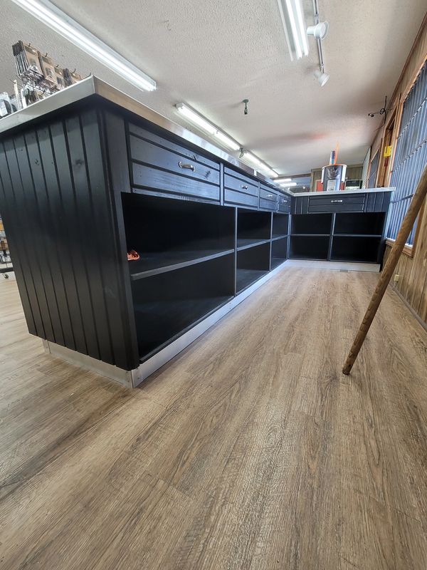 12 foot cashier station