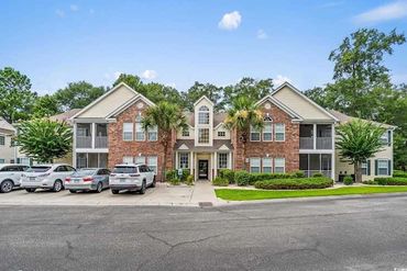 3br/2ba first floor in sterling pointe with extended livingroom, screen porch overlooks pool and pon
