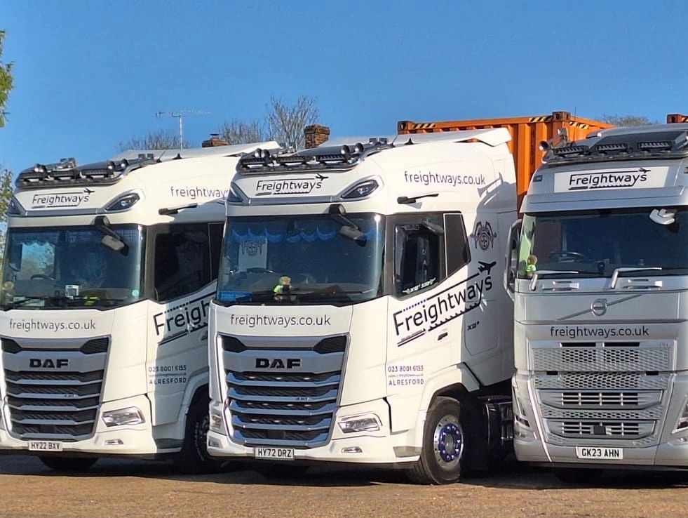 Freightways has a large fleet of container haulage and pallet vehicles to meet your freight needs.