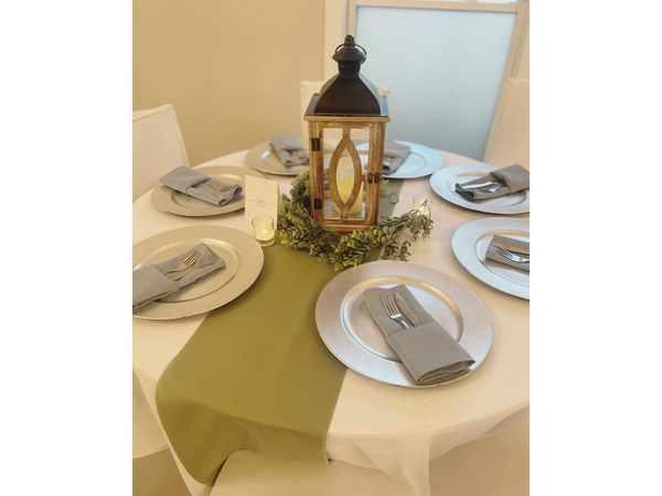Ella's Garden decor - Colored Cloth Napkins