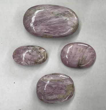 Gem Kunzite Polished Stones