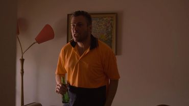 Max Belmonte playing an alcoholic in a drama film