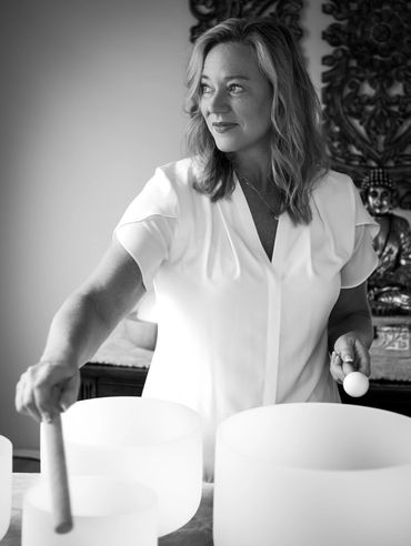 Lori Wallace Sound Healing at Evove Life Wellness