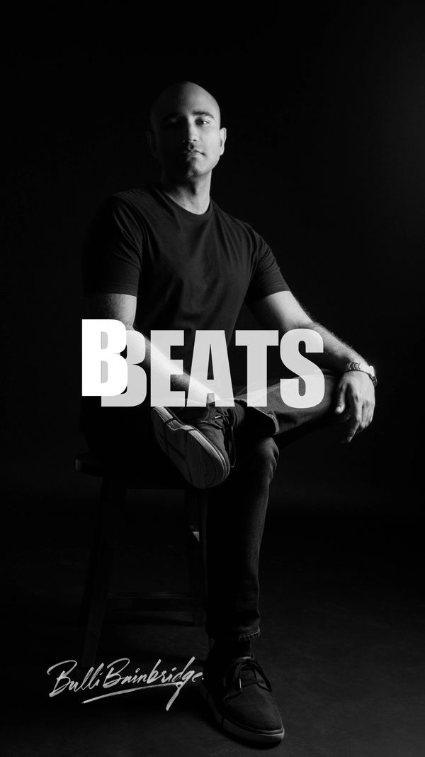 Bulli Bainbridge, music producer and artist, portrait photograph
