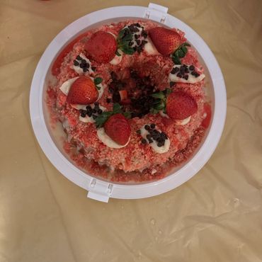 Strawberry Crunch Cake