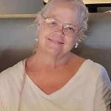 Brenda customer of Sisters of the Moon Reiki & Healing Arts