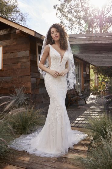 Beloved by Casablanca Bl418 wedding dress