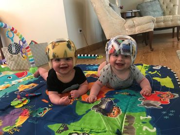 Twins wearing STARbands.