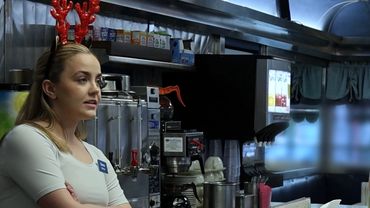 Vanna played by Christy Fleshman and Rhonda played by Amanda Schnoonover.