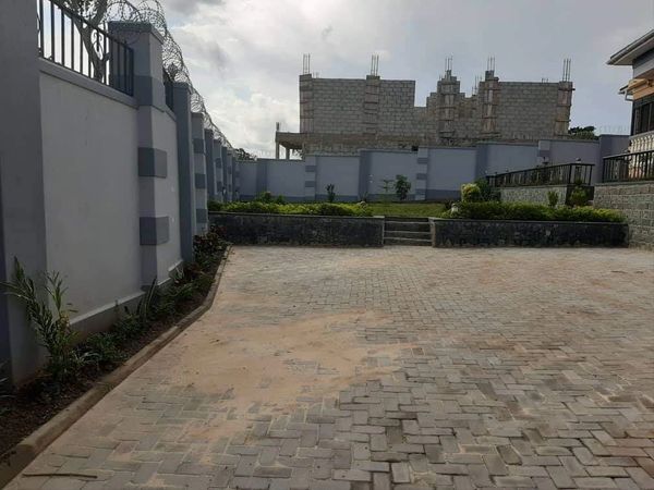 Property for sale at Kira off Mameri to road on 26 decimals private Mailo land ww.sivoagency.com