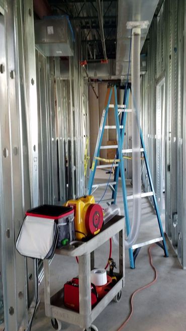 Duct leakage test at 2.5 imches water column.