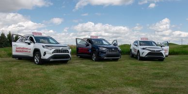 2 Toyota Rav 4 and Venza 2021