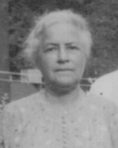Emma (Campbell) Groves as an older woman