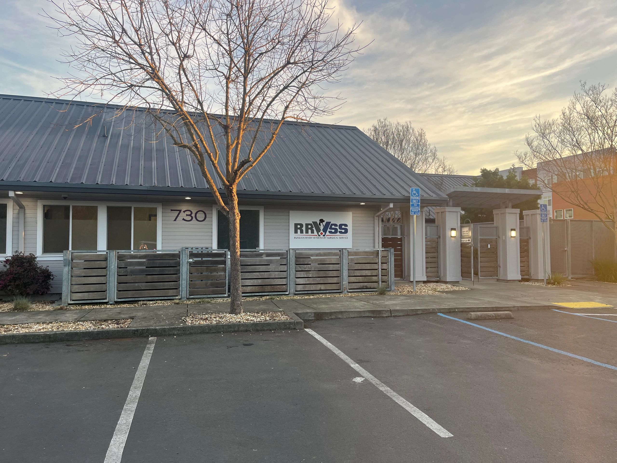Front of Russian River Veterinary Surgical Service, a dog and cat surgery center with CT scans.