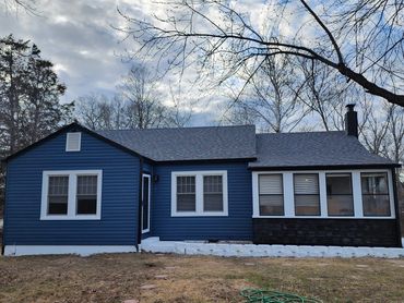 missing shingles
hail damage roof
Roofing company.
Roofer
Roofer near me
Roof repair
Contractor