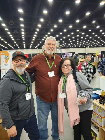 Dwayne and Tina at the 2024 North American Honey Bee Expo in Louisville, Kentucky, with Bob Binnie.