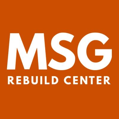 Logotipo de MSG Rebuild Center en fondo naranja.