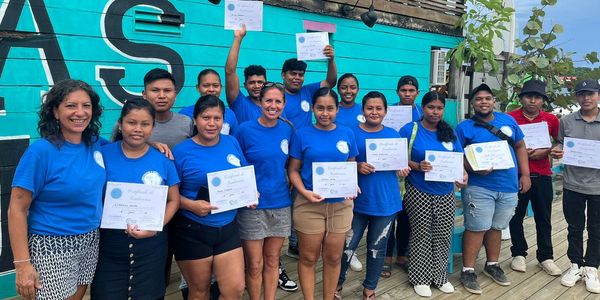 Bocas Educacion de Servicio y Turismo vocational training program provides free courses to adults.