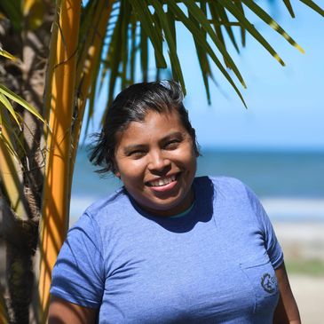Marialena Santos | Bahia Roja Escuelita Teacher at Give & Surf Bocas del Toro