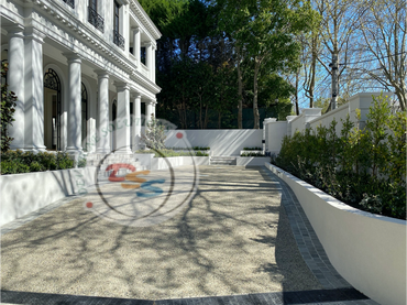 cleaning Exposed aggregate
sealing Exposed aggregate
Sealing Pavers