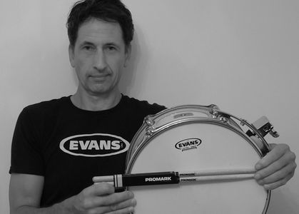 www.daddario.com
Evans Drumheads
Promark Drumsticks 