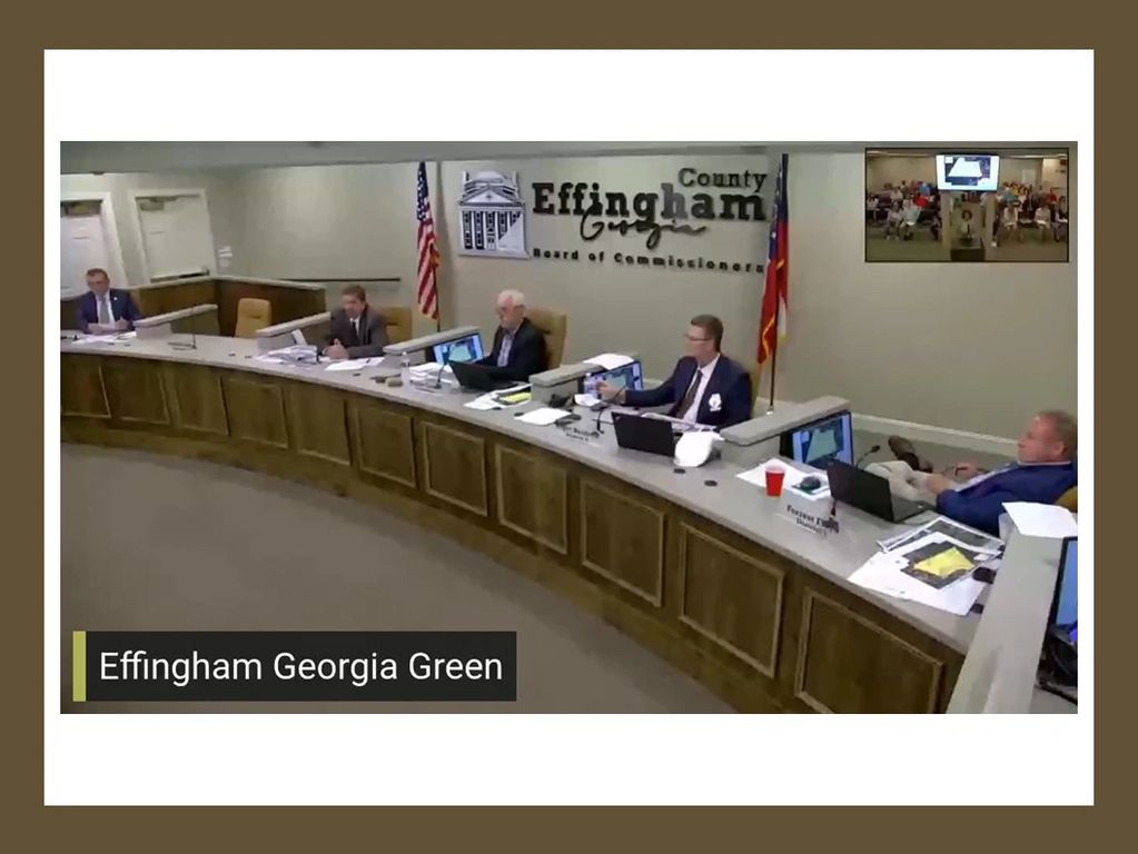 County commission meeting where EGG speaks in support of ordinances for clean air and water for all.