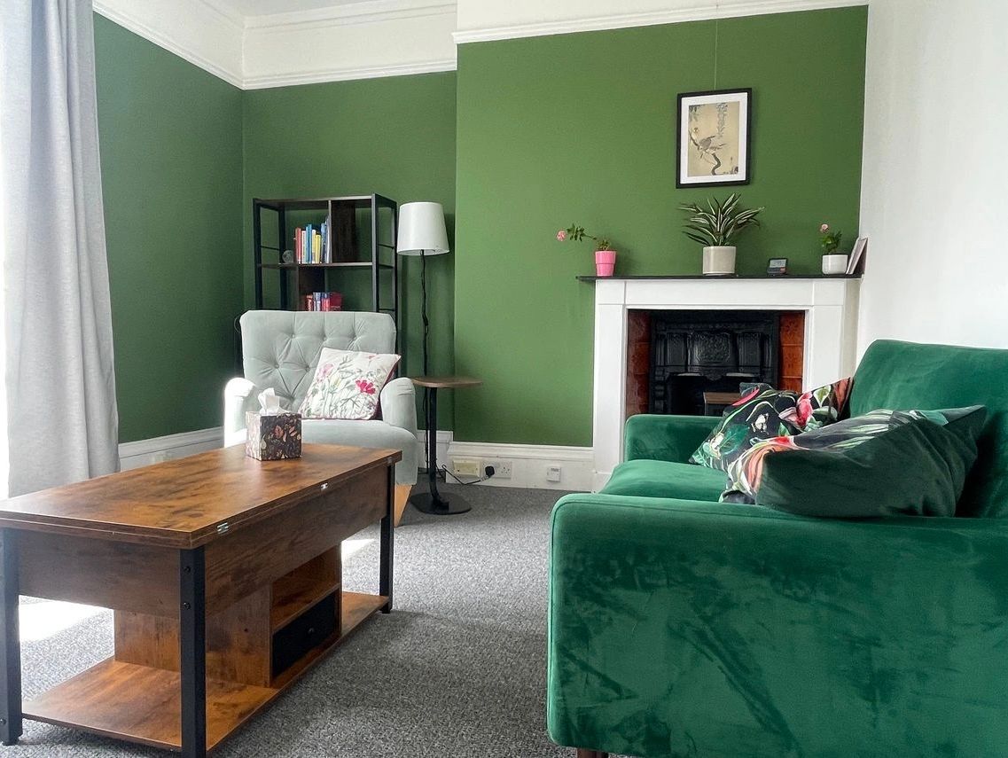 Kate Low counsellor therapy room at Cambridge Psychotherapeutic Counselling King's Parade Cambridge