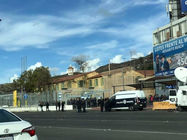 Trump ready to close the border...just wait until we are through please!