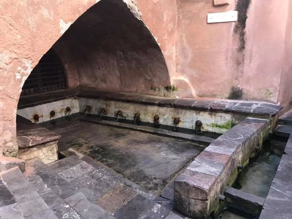 Cefalu, Wash House