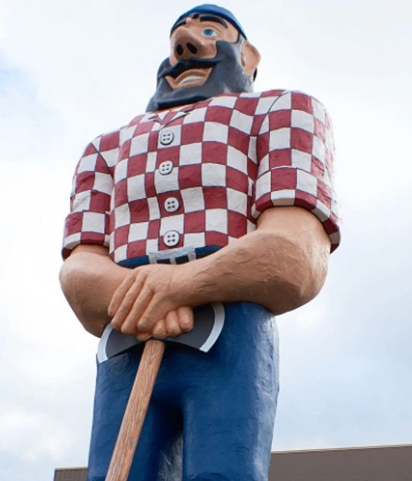 Paul Bunyan Statue, Portland