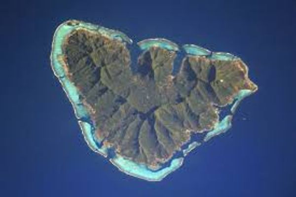Moorea, Tahiti, The Heart Island