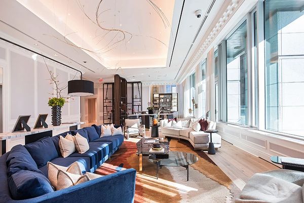 stregis lobby