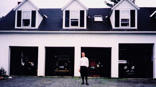 Carnection Advisors provide confidential and objective classic car advice to our clients by assisting them in pre-planning the future of their collection.