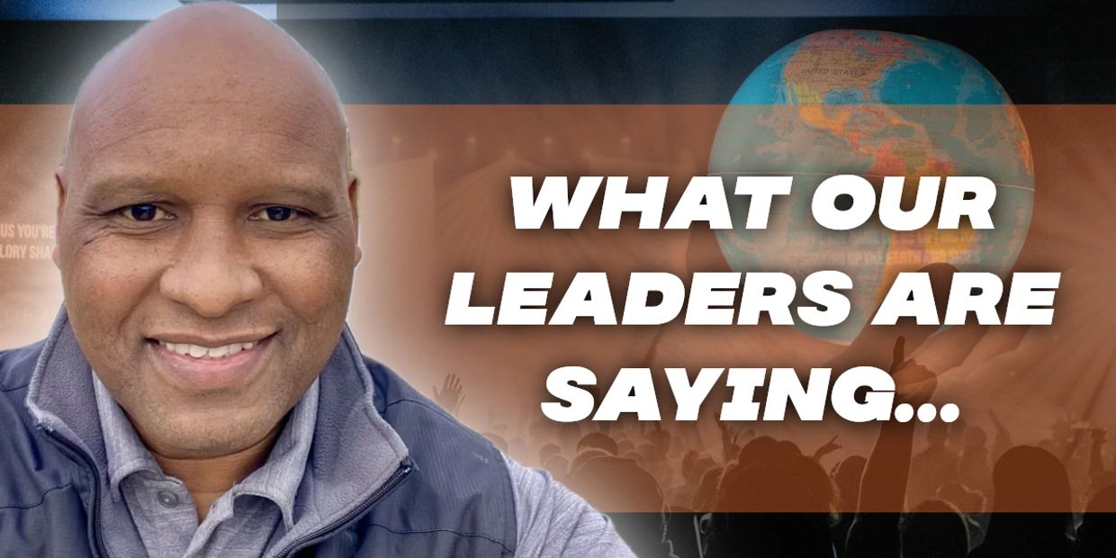 Man smiling with text about leadership quotes.