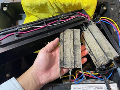 TOTO三乾王 浴室暖房乾燥機の分解清掃 比較的新しいタイプ清掃例