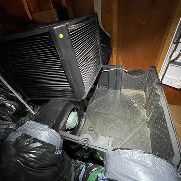 換気システムの分解清掃、三菱、デンソー、アズビル、東芝、パナソニック、MAX(マックス)、エアロバーコ、他換気システムの分解清掃を実施しています。