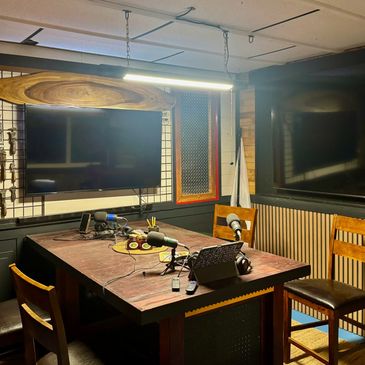 Podcast Studio, ~2023