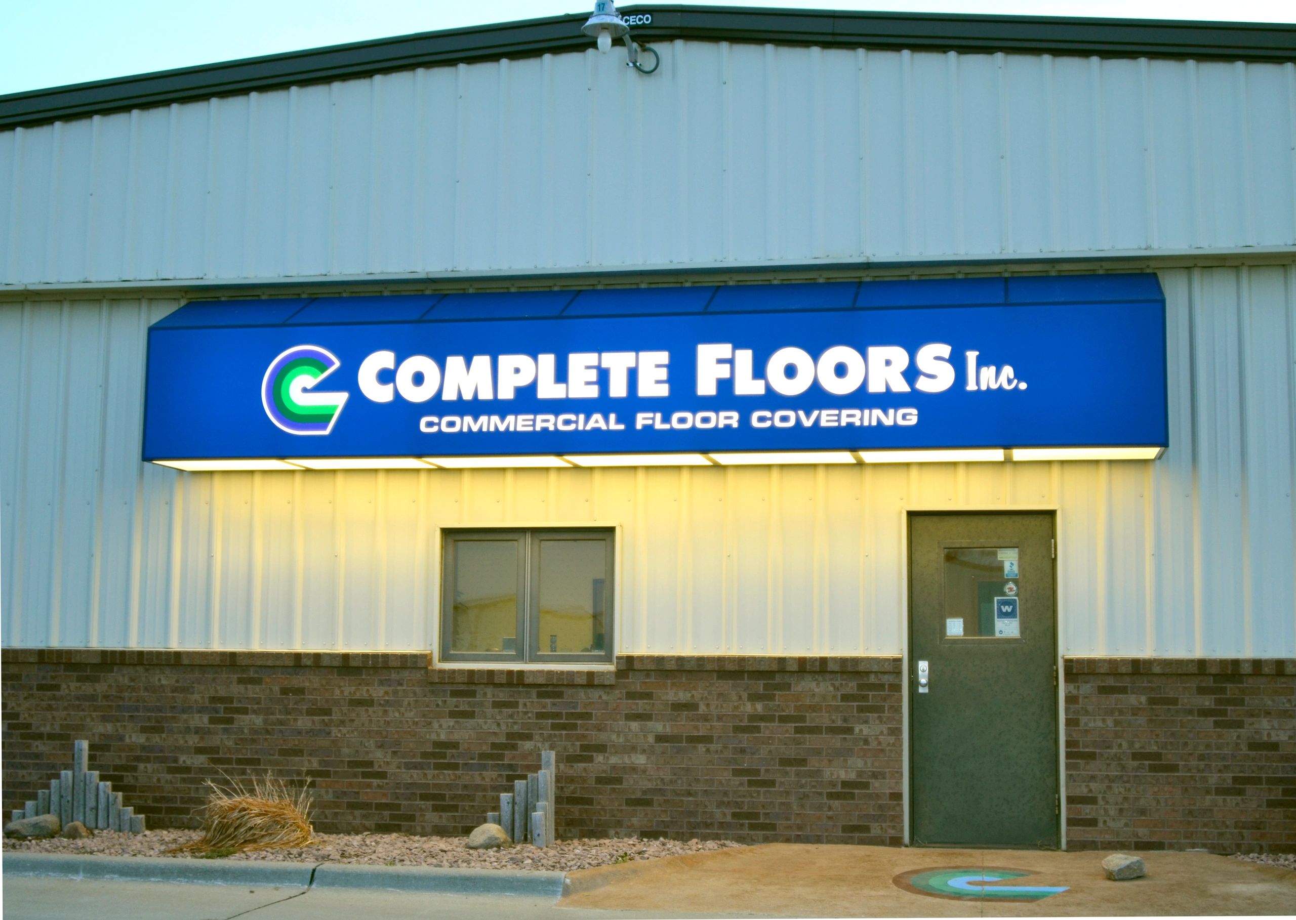 CONTACT US Complete Floors Inc