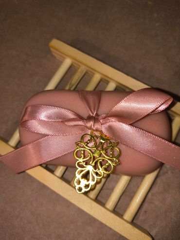 Pink Himalayan Salt exfoliant bar