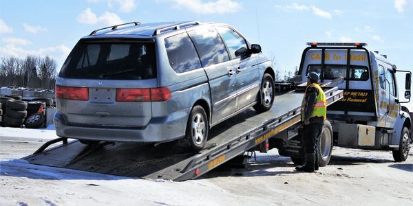 Free Scrap Car Removal New Westminster, BC. Cash Paid. 