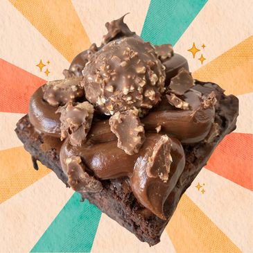 A rich, fudgy brownie swirled with creamy Nutella ganache layered with crunchy hazelnuts, and crowne