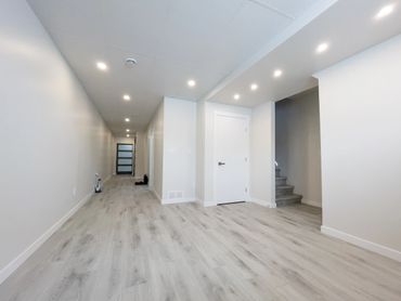 Vinyl Flooring Winnipeg - Cipher Homes