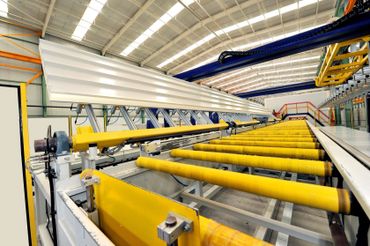 Nopirkt māju Latvijā 
To buy a house in Latvia 
Купить дом в Латвии