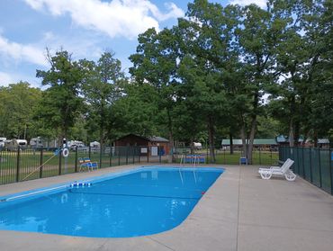 Wisconsin Dells Campgrounds with a pool, Nature's Touch Campground and RV Park, Camping in the Dells