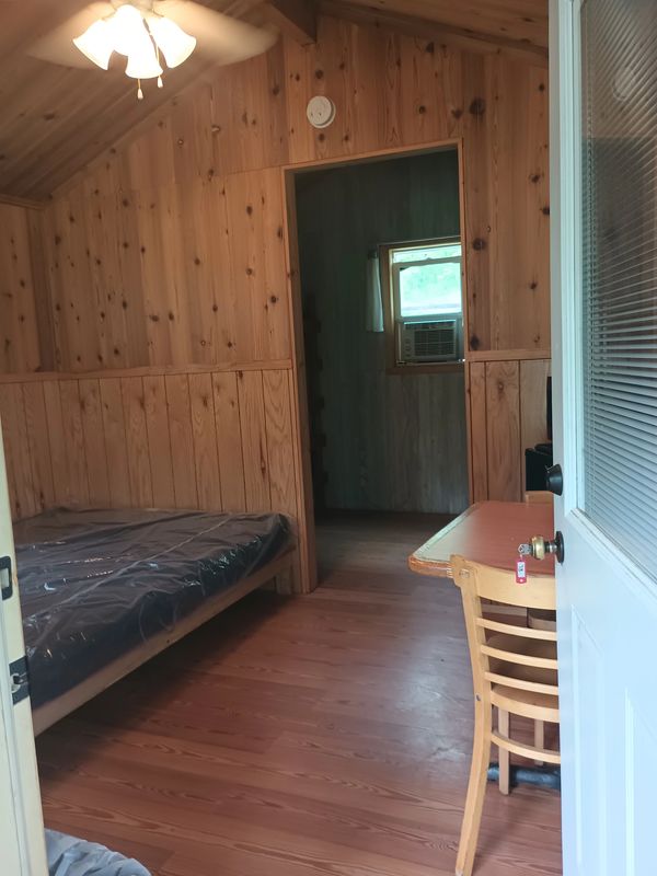 Wisconsin dells campgrounds cabin rental, campground with cabins,